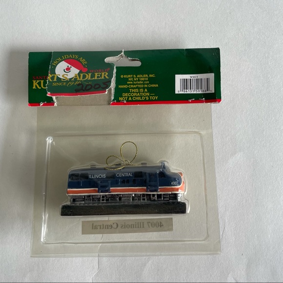 Kurt S. Adler Illinois Central Locomotive Ornament - Picture 5 of 9